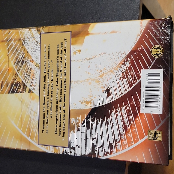 Star Wars Legacy of the Force Invincible (Book 9 in series) Hardcover - Picture 2 of 4